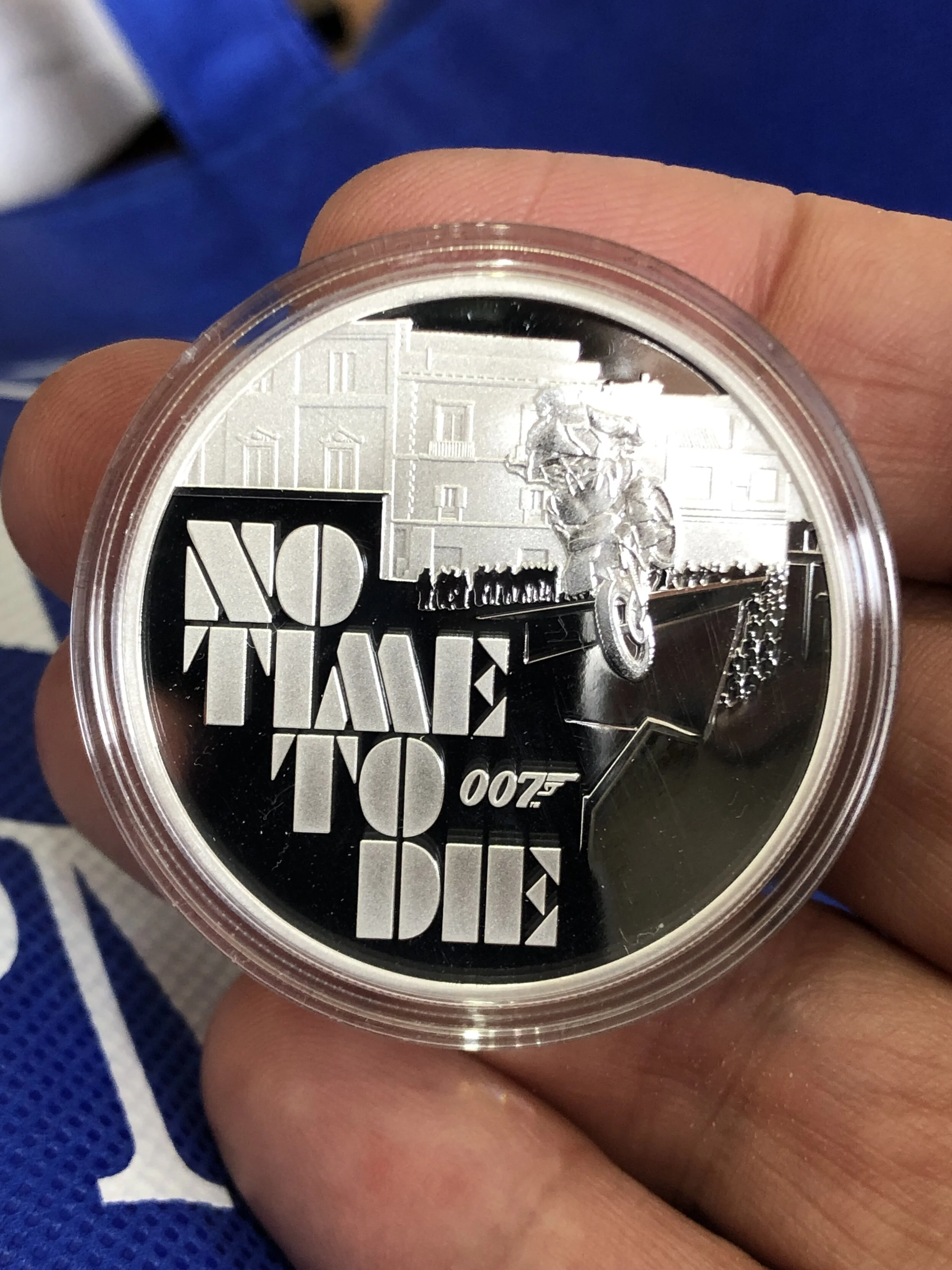 James Bond Showcase — Numistacker Numismatic Services